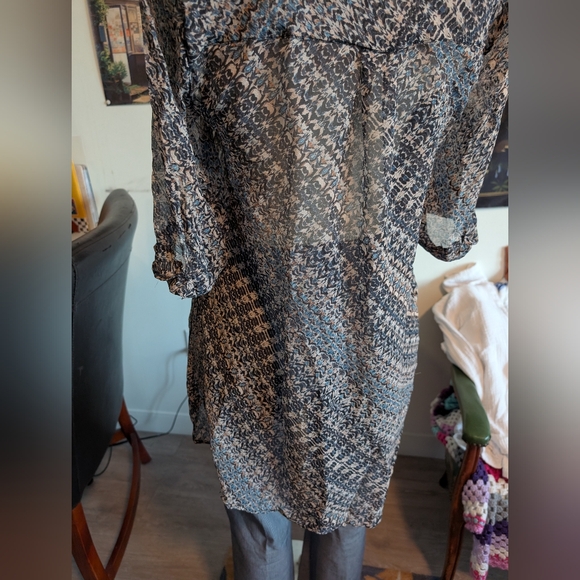 Sheer Asymmetrical Tunic Top Abstract Print Flowy Blouse‎ Lightweight - Picture 4 of 14